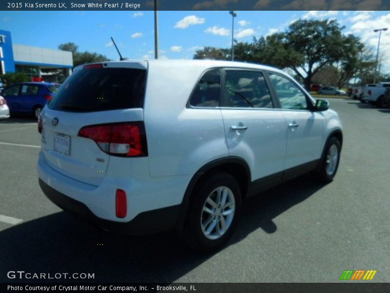 Snow White Pearl / Beige 2015 Kia Sorento LX