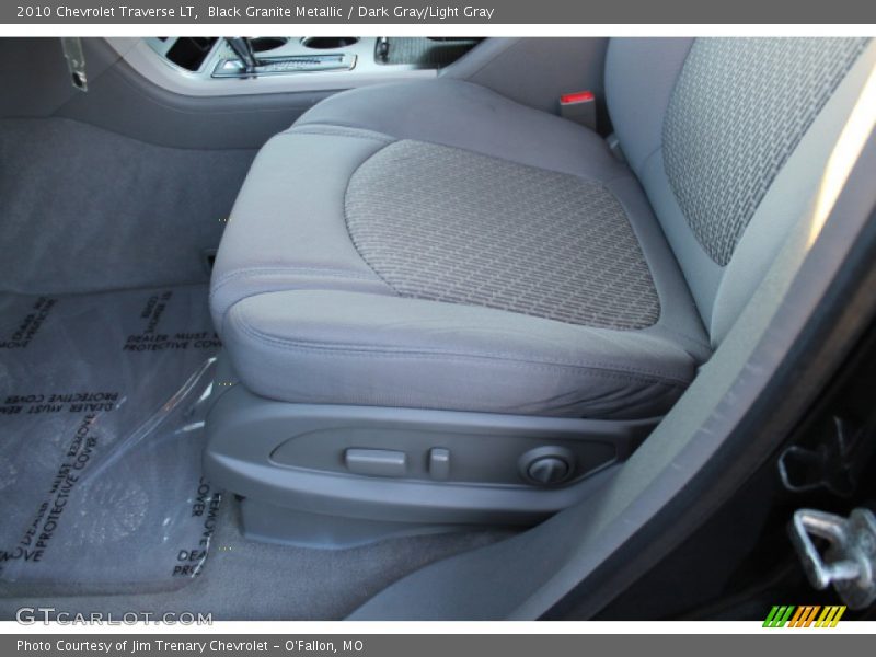 Black Granite Metallic / Dark Gray/Light Gray 2010 Chevrolet Traverse LT