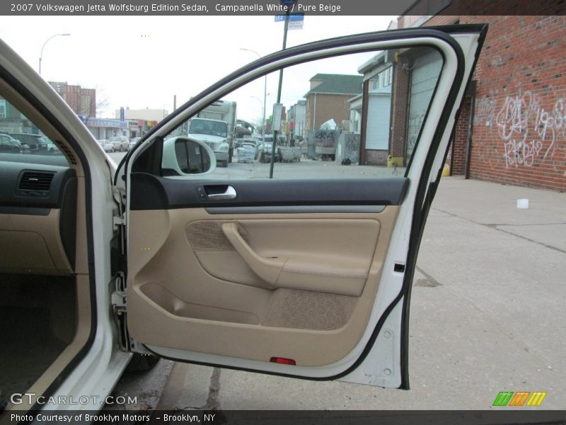 Campanella White / Pure Beige 2007 Volkswagen Jetta Wolfsburg Edition Sedan
