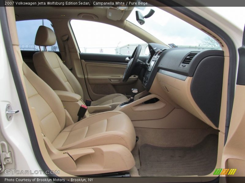 Campanella White / Pure Beige 2007 Volkswagen Jetta Wolfsburg Edition Sedan