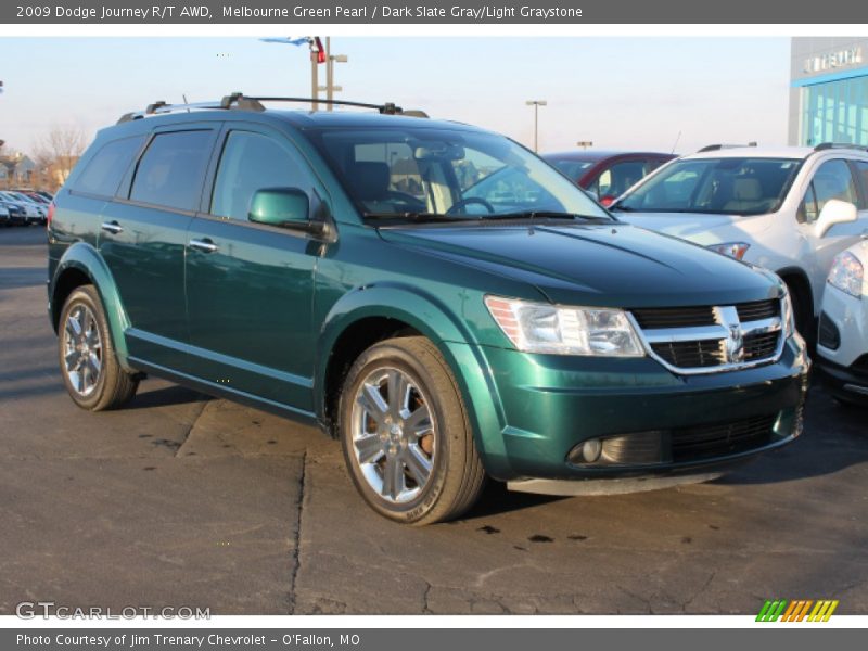 Front 3/4 View of 2009 Journey R/T AWD