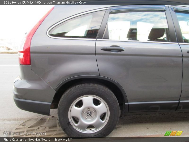Urban Titanium Metallic / Gray 2011 Honda CR-V LX 4WD