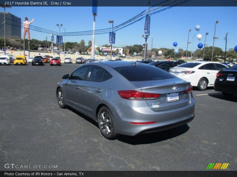 Gray / Gray 2017 Hyundai Elantra SE