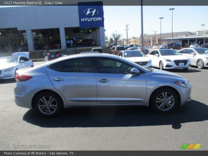 Gray / Gray 2017 Hyundai Elantra SE