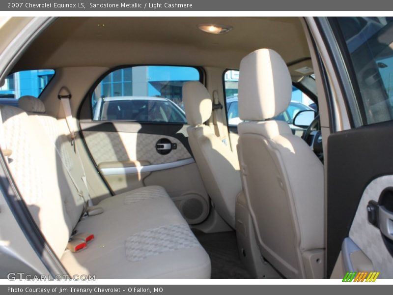 Sandstone Metallic / Light Cashmere 2007 Chevrolet Equinox LS