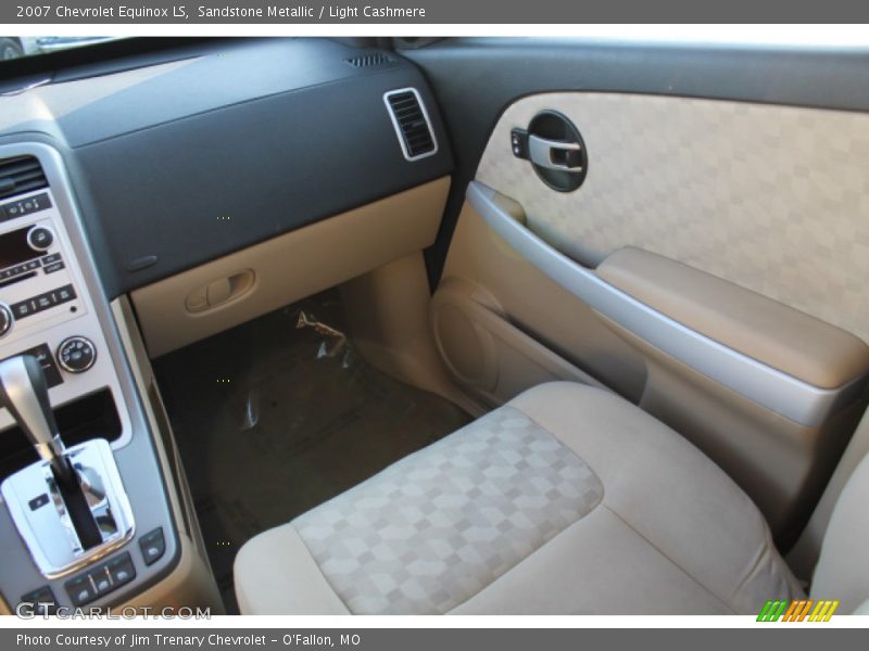 Sandstone Metallic / Light Cashmere 2007 Chevrolet Equinox LS
