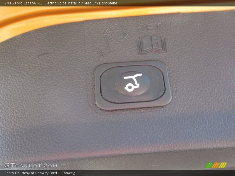 Electric Spice Metallic / Medium Light Stone 2016 Ford Escape SE