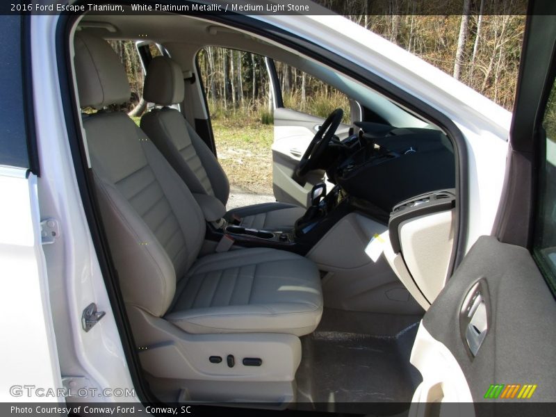 White Platinum Metallic / Medium Light Stone 2016 Ford Escape Titanium