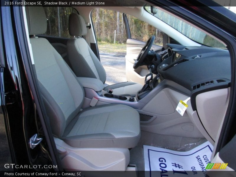 Shadow Black / Medium Light Stone 2016 Ford Escape SE