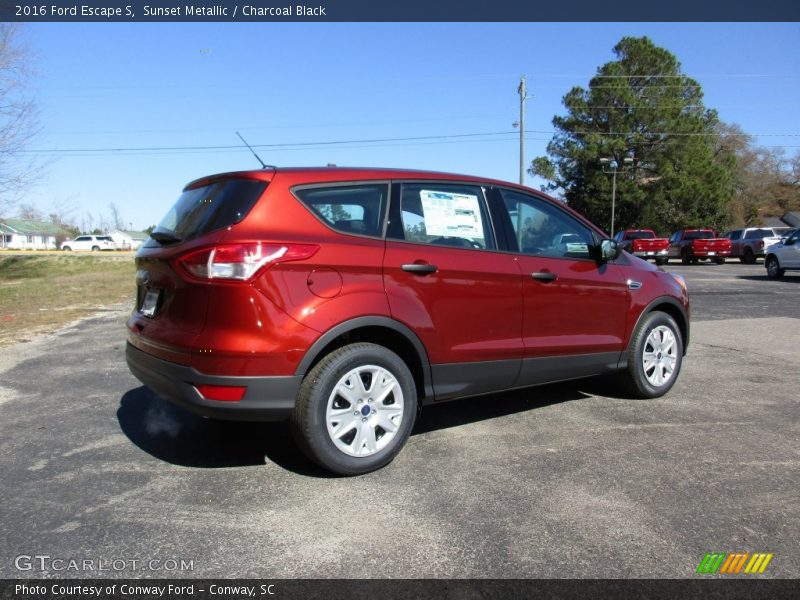 Sunset Metallic / Charcoal Black 2016 Ford Escape S
