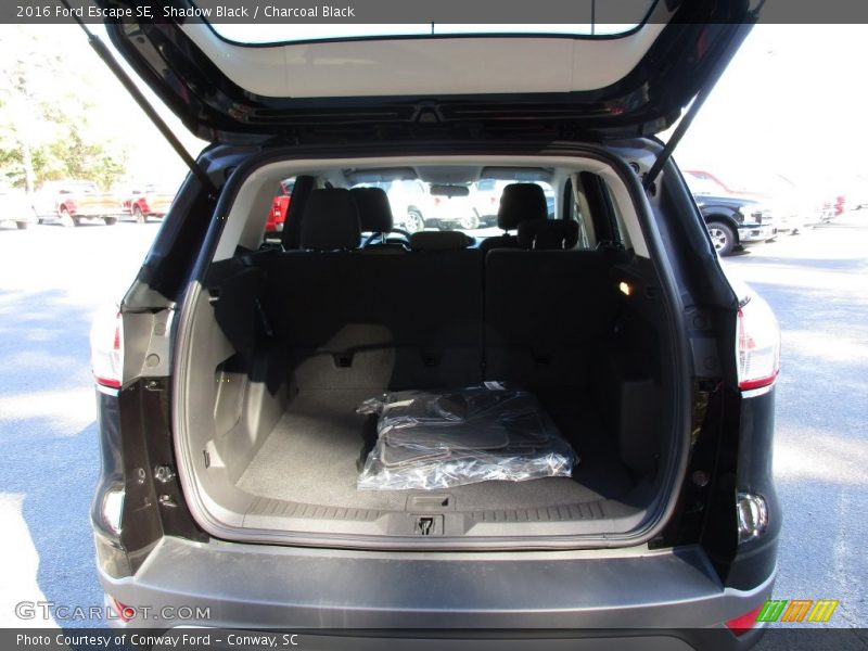 Shadow Black / Charcoal Black 2016 Ford Escape SE