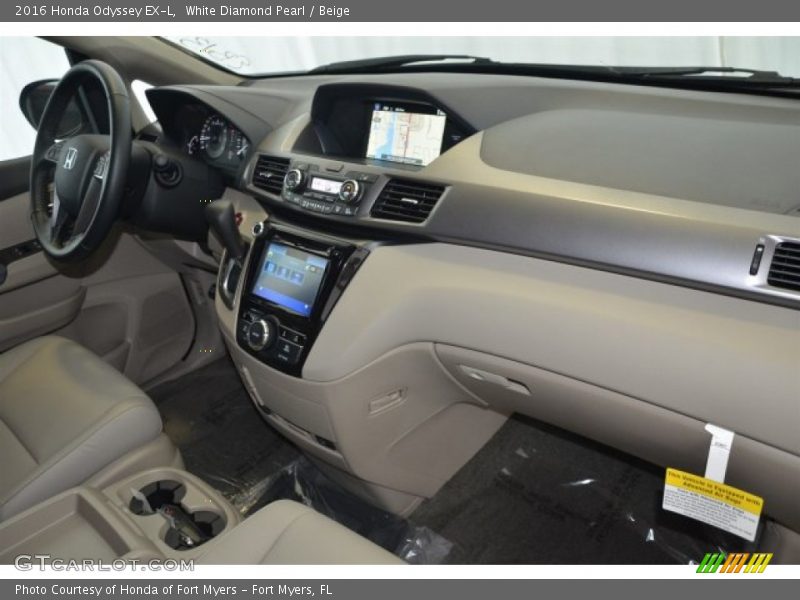 White Diamond Pearl / Beige 2016 Honda Odyssey EX-L