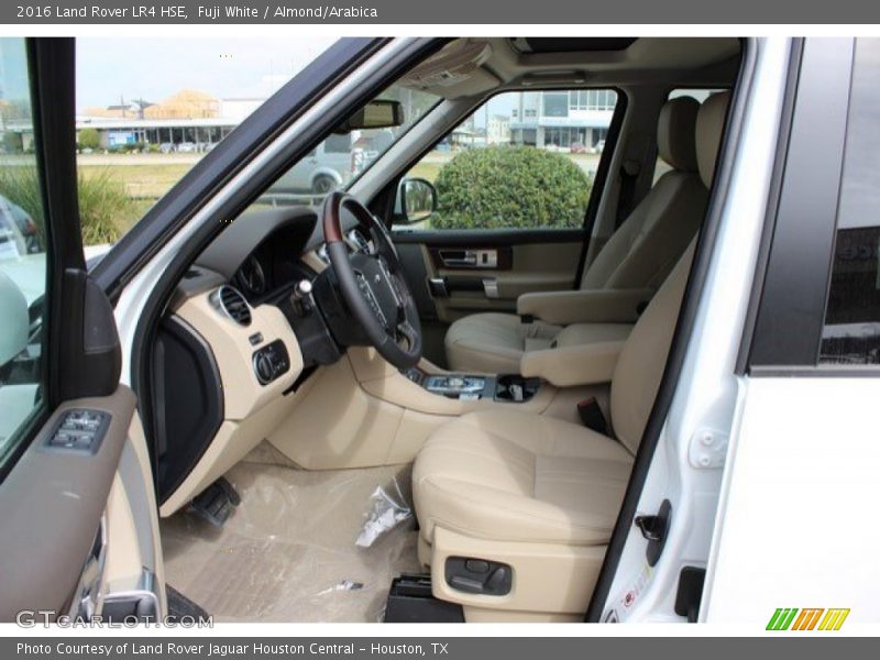 Fuji White / Almond/Arabica 2016 Land Rover LR4 HSE