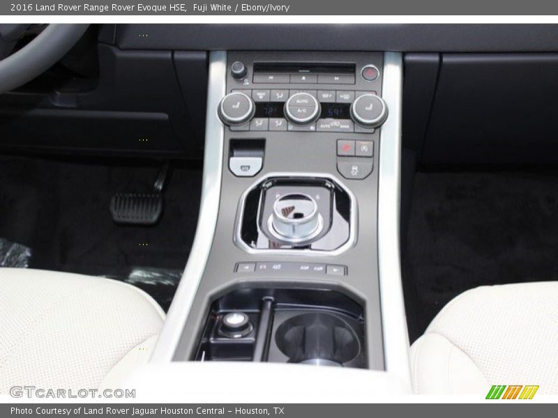 Fuji White / Ebony/Ivory 2016 Land Rover Range Rover Evoque HSE