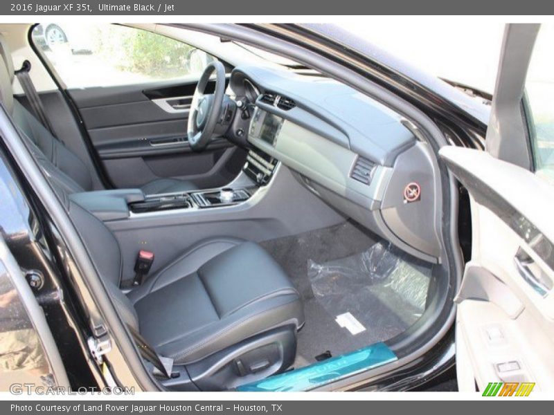 Ultimate Black / Jet 2016 Jaguar XF 35t