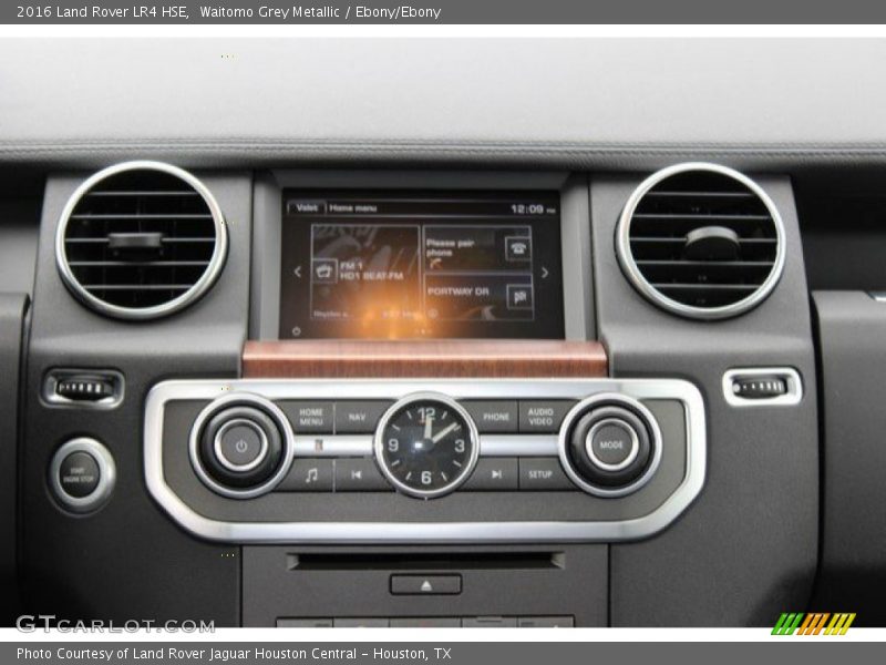 Waitomo Grey Metallic / Ebony/Ebony 2016 Land Rover LR4 HSE