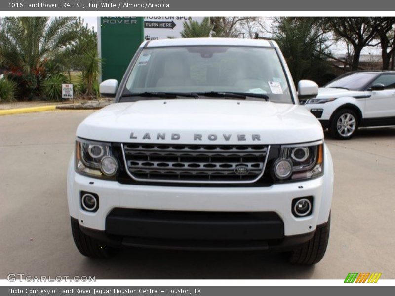 Fuji White / Almond/Arabica 2016 Land Rover LR4 HSE