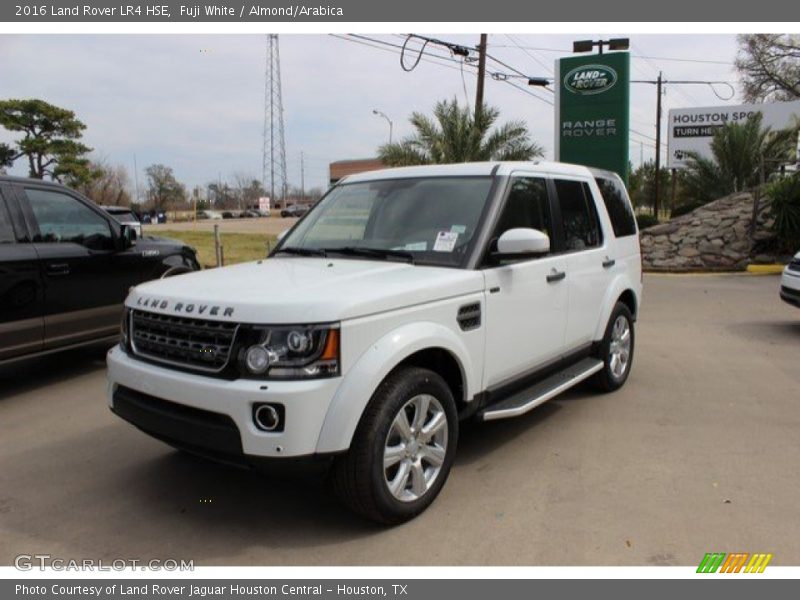 Fuji White / Almond/Arabica 2016 Land Rover LR4 HSE