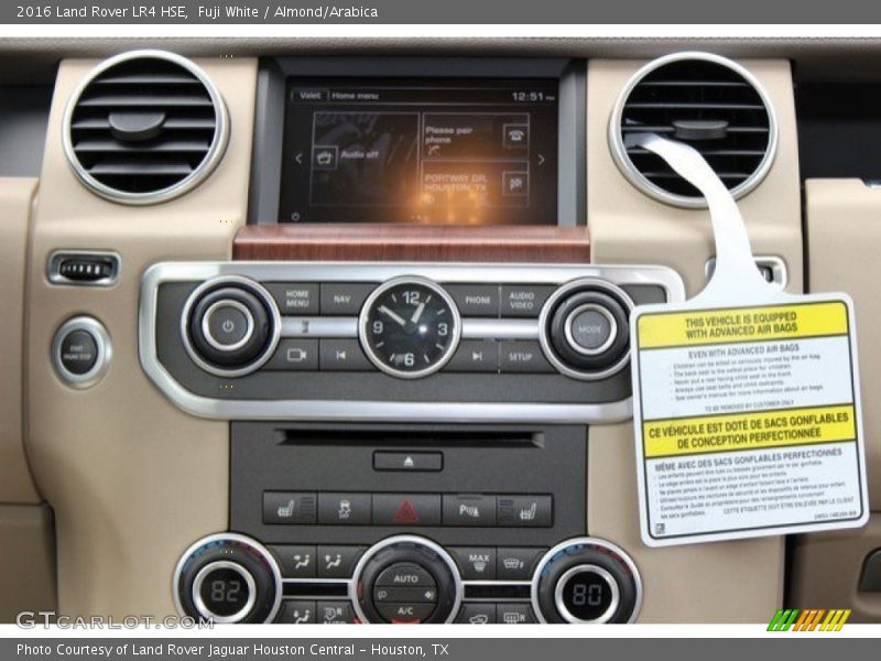 Fuji White / Almond/Arabica 2016 Land Rover LR4 HSE