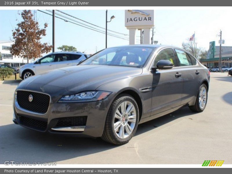Tempest Grey / Light Oyster 2016 Jaguar XF 35t