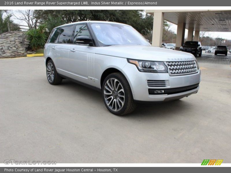 Indus Silver Metallic / Espresso/Almond 2016 Land Rover Range Rover Supercharged LWB