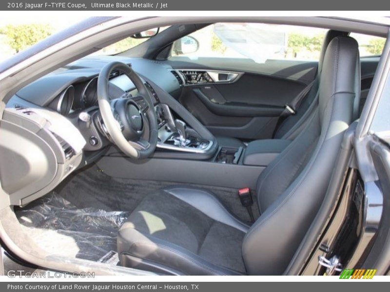 Ultimate Black Metallic / Jet 2016 Jaguar F-TYPE Coupe