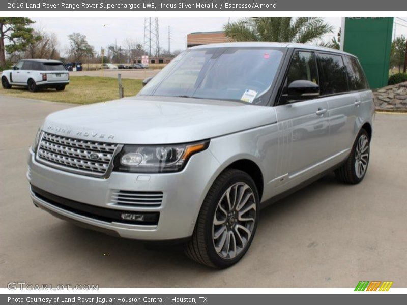 Indus Silver Metallic / Espresso/Almond 2016 Land Rover Range Rover Supercharged LWB