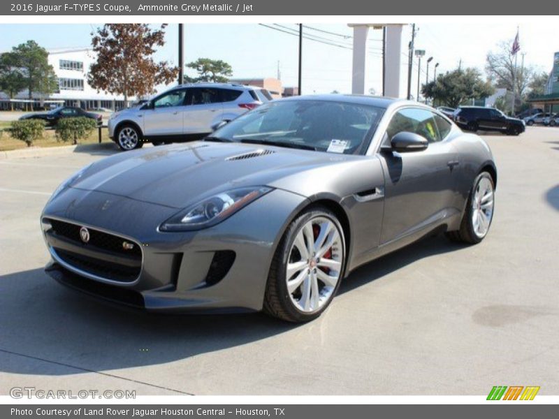 Front 3/4 View of 2016 F-TYPE S Coupe