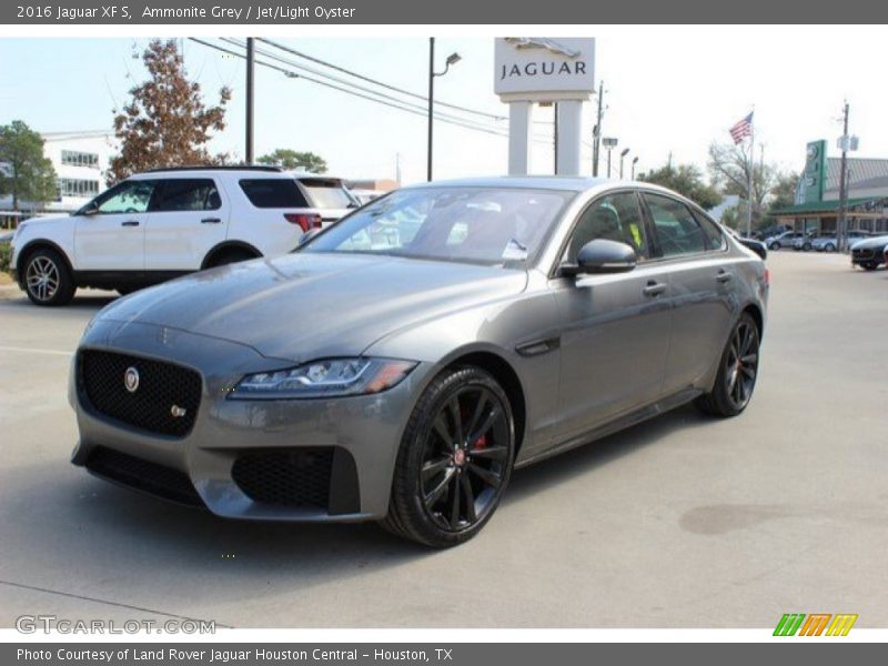 Ammonite Grey / Jet/Light Oyster 2016 Jaguar XF S