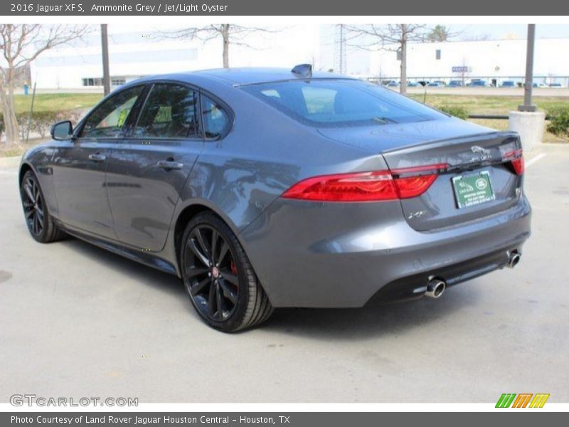 Ammonite Grey / Jet/Light Oyster 2016 Jaguar XF S