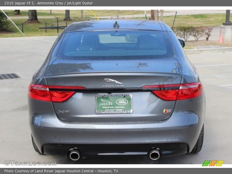 Ammonite Grey / Jet/Light Oyster 2016 Jaguar XF S