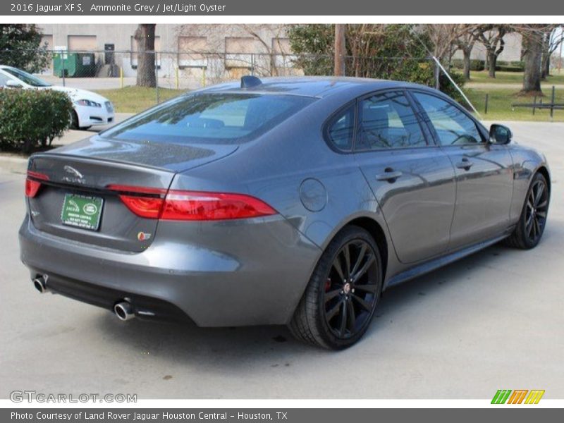 Ammonite Grey / Jet/Light Oyster 2016 Jaguar XF S