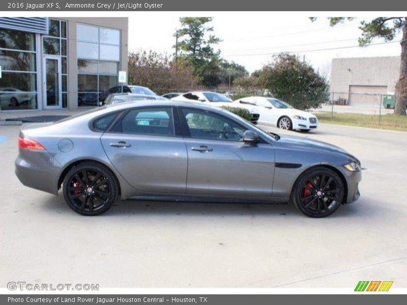 Ammonite Grey / Jet/Light Oyster 2016 Jaguar XF S
