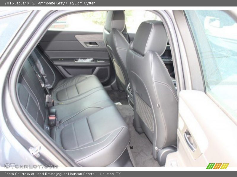 Ammonite Grey / Jet/Light Oyster 2016 Jaguar XF S