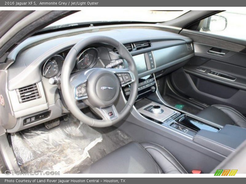 Jet/Light Oyster Interior - 2016 XF S 