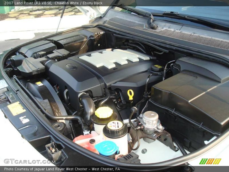 Chawton White / Ebony Black 2007 Land Rover LR3 V8 SE