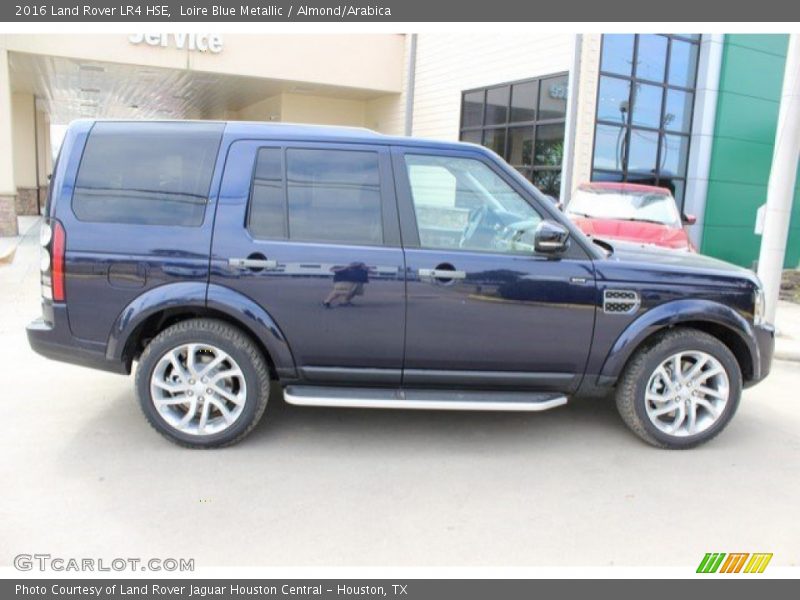 Loire Blue Metallic / Almond/Arabica 2016 Land Rover LR4 HSE
