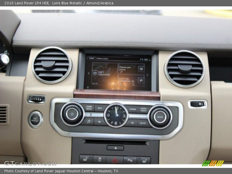Loire Blue Metallic / Almond/Arabica 2016 Land Rover LR4 HSE