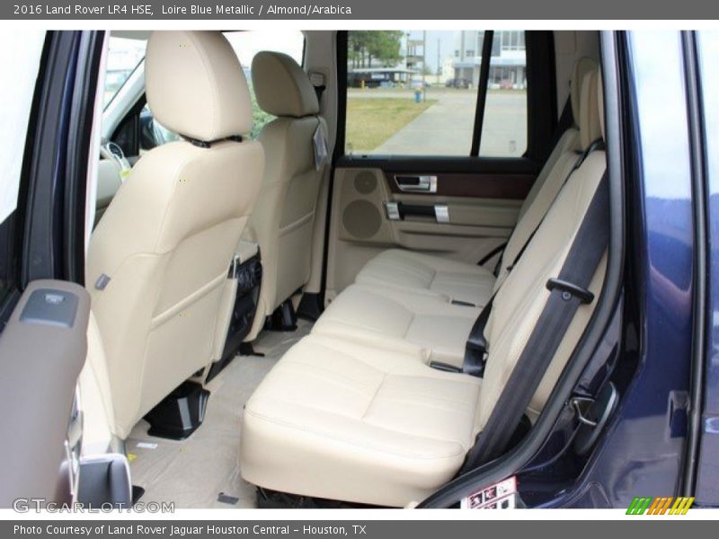 Loire Blue Metallic / Almond/Arabica 2016 Land Rover LR4 HSE