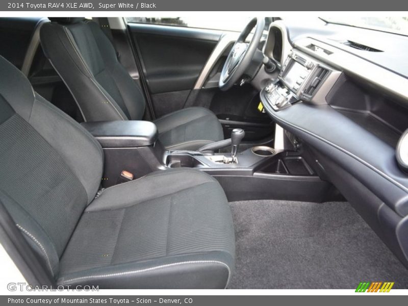 Super White / Black 2014 Toyota RAV4 XLE AWD