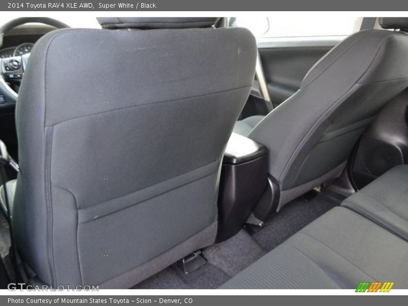 Super White / Black 2014 Toyota RAV4 XLE AWD