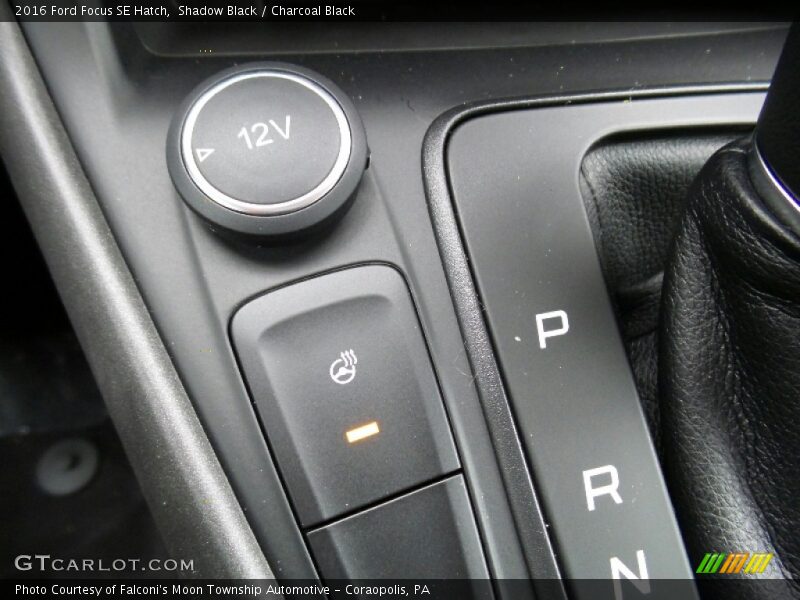 Shadow Black / Charcoal Black 2016 Ford Focus SE Hatch