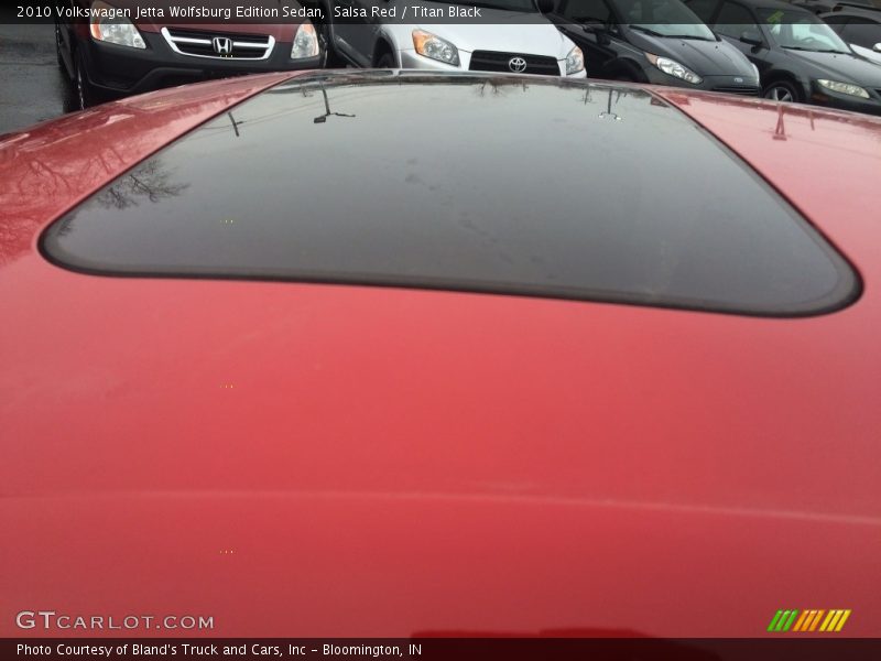 Salsa Red / Titan Black 2010 Volkswagen Jetta Wolfsburg Edition Sedan