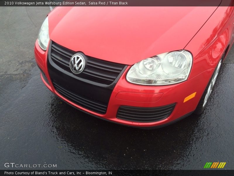 Salsa Red / Titan Black 2010 Volkswagen Jetta Wolfsburg Edition Sedan