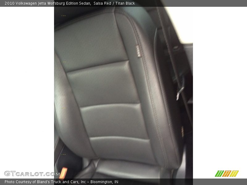Salsa Red / Titan Black 2010 Volkswagen Jetta Wolfsburg Edition Sedan