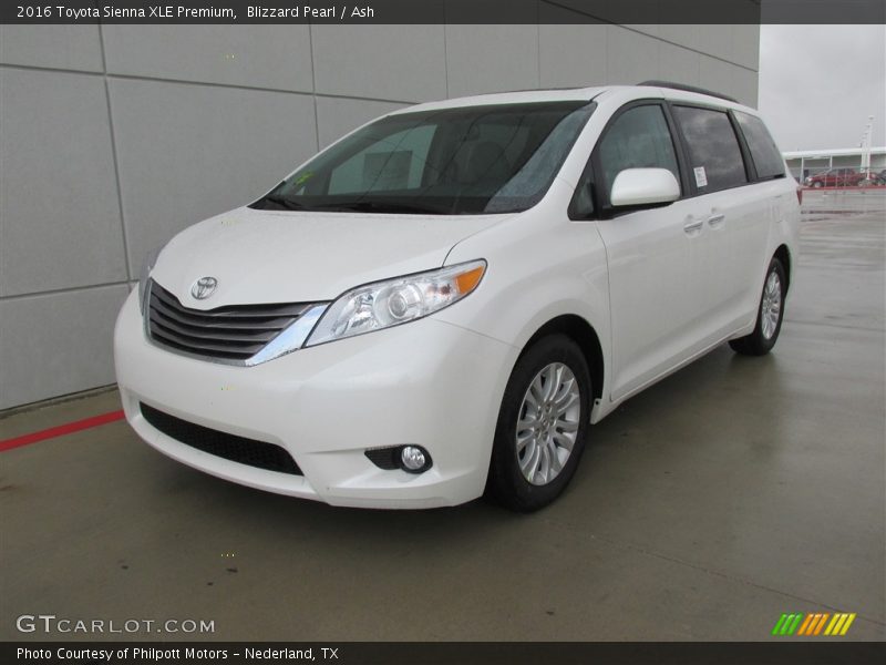 Blizzard Pearl / Ash 2016 Toyota Sienna XLE Premium