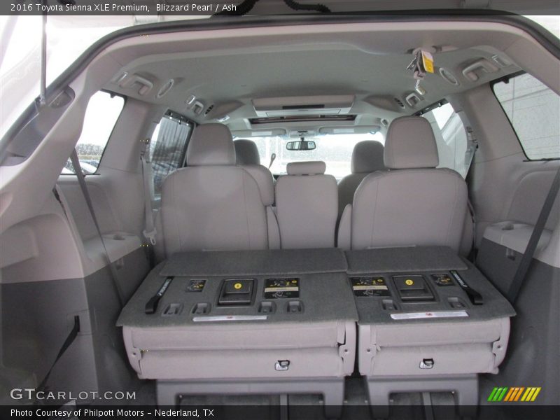 Blizzard Pearl / Ash 2016 Toyota Sienna XLE Premium