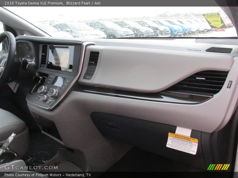 Blizzard Pearl / Ash 2016 Toyota Sienna XLE Premium
