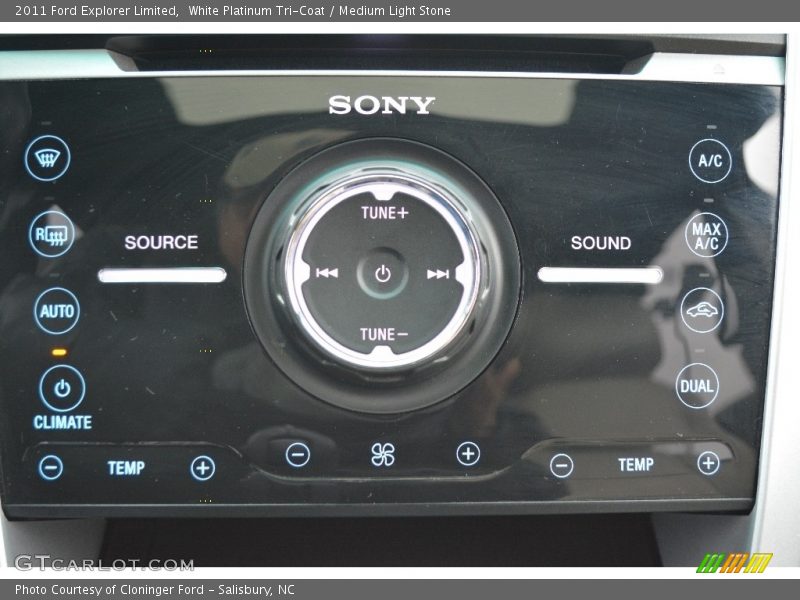 White Platinum Tri-Coat / Medium Light Stone 2011 Ford Explorer Limited