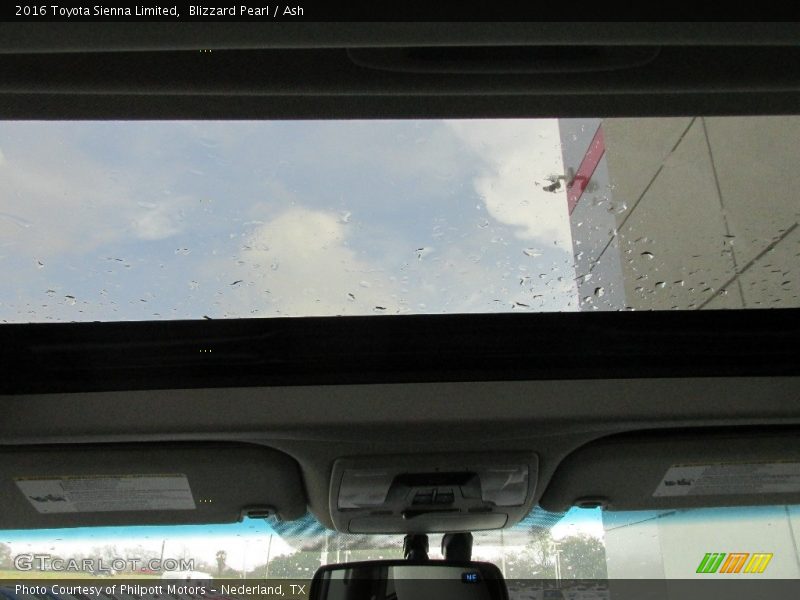 Blizzard Pearl / Ash 2016 Toyota Sienna Limited